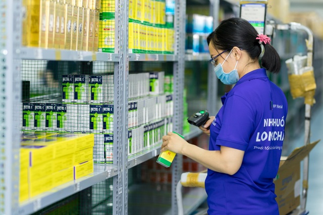 Hệ thống nhà thuốc FPT Long Châu vượt mốc 200 cửa hàng - 4 Hệ thống nhà thuốc FPT Long Châu vượt mốc 200 cửa hàng - 4