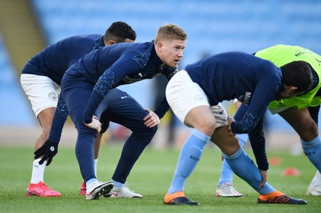 Man City 2-0 Fulham: Sterling - De Bruyne, kẻ tung người hứng - 11 Man City 2-0 Fulham: Sterling - De Bruyne, kẻ tung người hứng - 11
