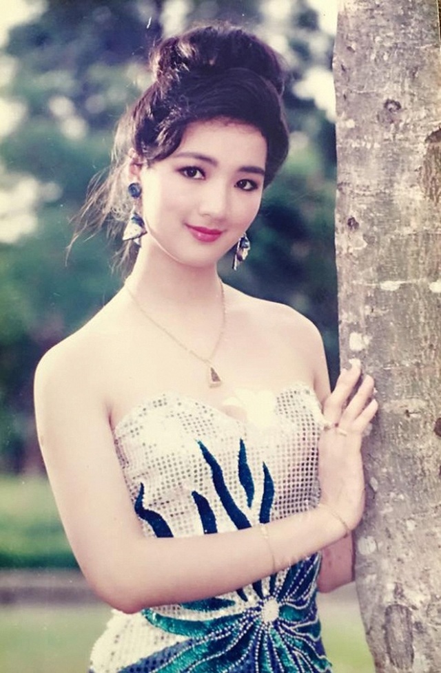 Giáng My - Diễm Hương: Hai hoa hậu muốn nhường ngôi mà mãi không được - 1 Giáng My - Diễm Hương: Hai hoa hậu muốn nhường ngôi mà mãi không được - 1