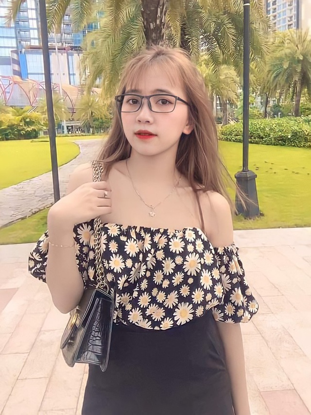 Nữ sinh đa tài với ước mơ làm luật sư - 2 Nữ sinh đa tài với ước mơ làm luật sư - 2