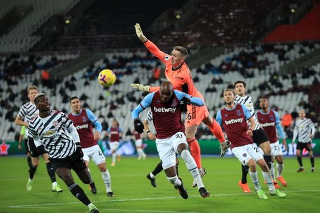 West Ham 1-3 Man Utd: Ba phút may mắn của Quỷ đỏ - 4 West Ham 1-3 Man Utd: Ba phút may mắn của Quỷ đỏ - 4
