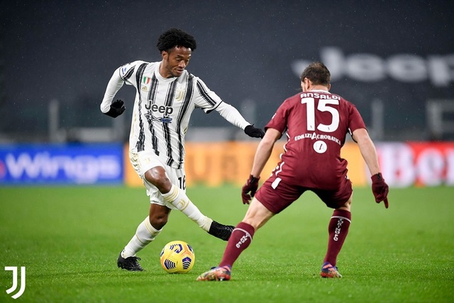 C.Ronaldo tịt ngòi, Juventus vẫn ngược dòng ngoạn mục - 3 C.Ronaldo tịt ngòi, Juventus vẫn ngược dòng ngoạn mục - 3