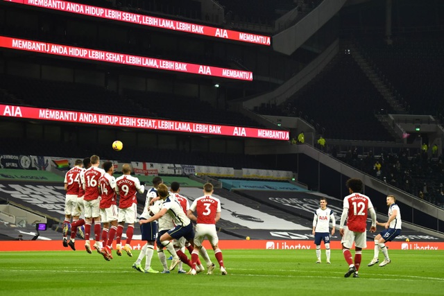 Son Heung Min, Kane kết hợp ăn ý, Tottenham vùi dập Arsenal - 6 Son Heung Min, Kane kết hợp ăn ý, Tottenham vùi dập Arsenal - 6