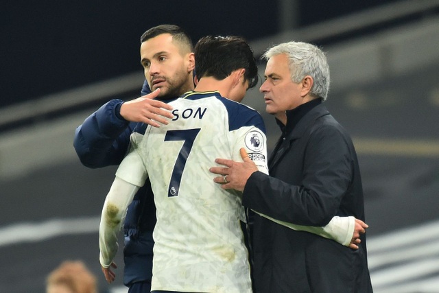 Son Heung Min, Kane kết hợp ăn ý, Tottenham vùi dập Arsenal - 20 Son Heung Min, Kane kết hợp ăn ý, Tottenham vùi dập Arsenal - 20
