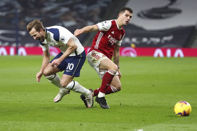 Tottenham 2-0 Arsenal: Son Heung Min tạo siêu phẩm - 9