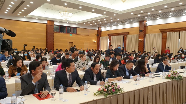Yêu nước trước hết là làm tốt trách nhiệm, nghĩa vụ của công dân - 3 Yêu nước trước hết là làm tốt trách nhiệm, nghĩa vụ của công dân - 3