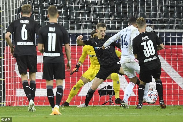 Trận chiến sống còn định đoạt số phận Real Madrid và Inter Milan - 2 Trận chiến sống còn định đoạt số phận Real Madrid và Inter Milan - 2