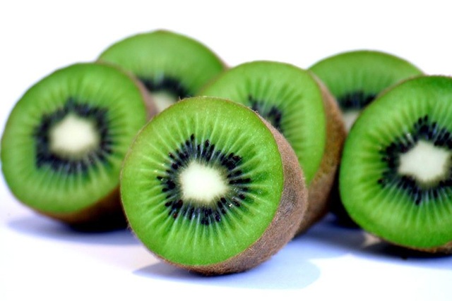 Công dụng tuyệt vời của trái kiwi với sức khỏe - 1