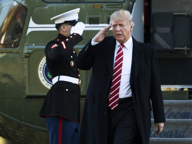 Ông Trump muốn rời Nhà Trắng kịch tính như phim - 1 Ông Trump muốn rời Nhà Trắng kịch tính như phim - 1