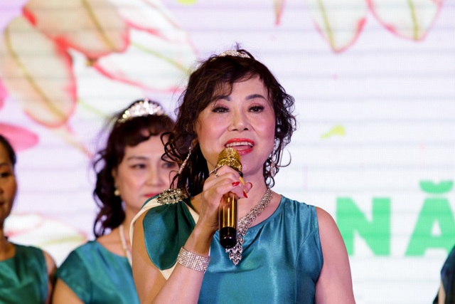 Câu lạc bộ Quý bà Doanh nhân Unesco: 8 năm lan tỏa yêu thương - 3 Câu lạc bộ Quý bà Doanh nhân Unesco: 8 năm lan tỏa yêu thương - 3