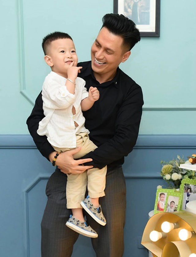 Việt Anh: Tôi phải xin lỗi Quỳnh Nga vì khiến cô ấy vướng thị phi - 3 Việt Anh: Tôi phải xin lỗi Quỳnh Nga vì khiến cô ấy vướng thị phi - 3