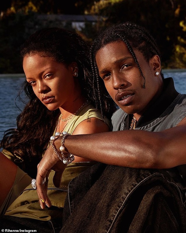 Rihanna hạnh phúc bên tình yêu mới