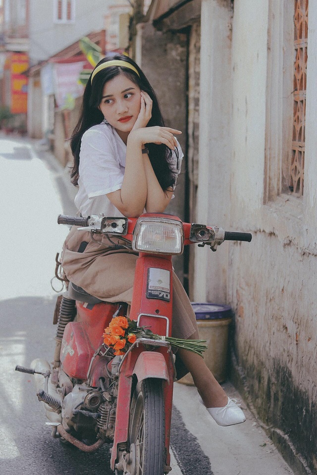 Nàng thơ ĐH Kinh tế quốc dân sở hữu má lúm cực duyên - 9 Nàng thơ ĐH Kinh tế quốc dân sở hữu má lúm cực duyên - 9