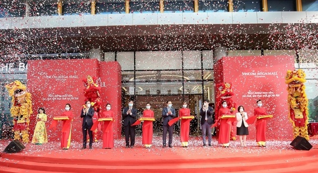 Ưu đãi bạt ngàn mừng Vincom thứ 80 khai trương tại trung tâm phía Đông Thủ đô - 1 Ưu đãi bạt ngàn mừng Vincom thứ 80 khai trương tại trung tâm phía Đông Thủ đô - 1