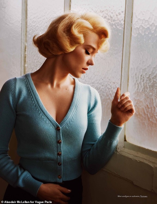 Nhan sắc Pháp hóa thân ngoạn mục thành biểu tượng gợi cảm Marilyn Monroe - 4 Nhan sắc Pháp hóa thân ngoạn mục thành biểu tượng gợi cảm Marilyn Monroe - 4
