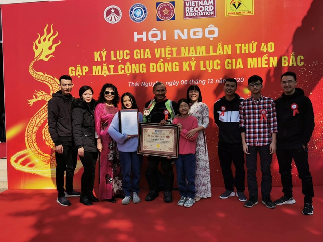U60 phượt bằng xe máy qua 39 quốc gia: Viết di chúc trước khi lên đường - 8 U60 phượt bằng xe máy qua 39 quốc gia: Viết di chúc trước khi lên đường - 8