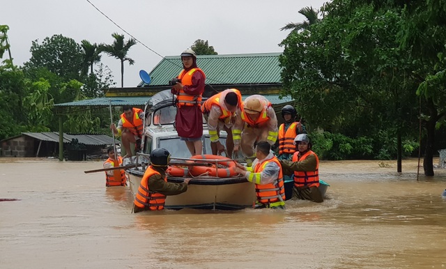 Báo chí phát huy vai trò tuyên truyền phòng chống thiên tai, dịch bệnh - 2 Báo chí phát huy vai trò tuyên truyền phòng chống thiên tai, dịch bệnh - 2
