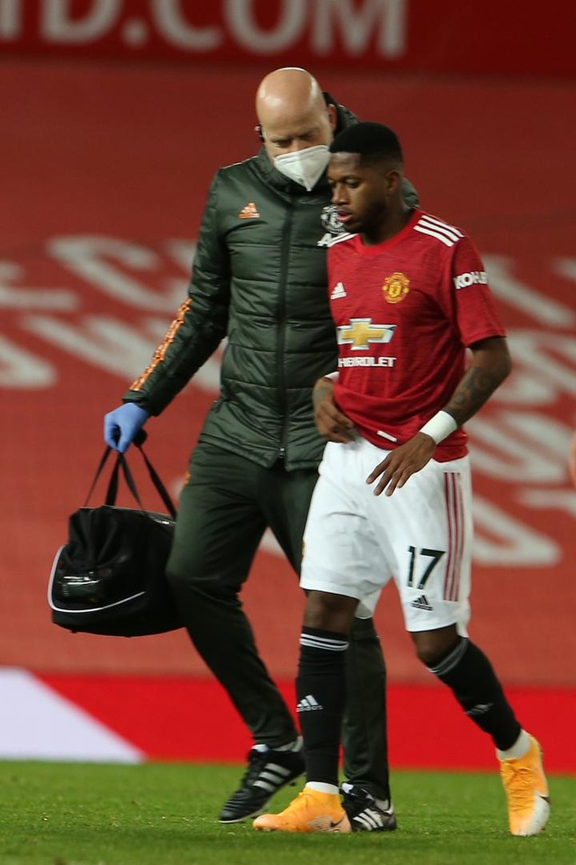 Những khoảnh khắc Man Utd và Man City bắt tay chia điểm - 3 Những khoảnh khắc Man Utd và Man City bắt tay chia điểm - 3