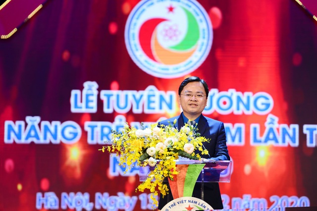 400 thanh niên tài năng quy tụ, bàn luận các vấn đề phát triển đất nước - 1