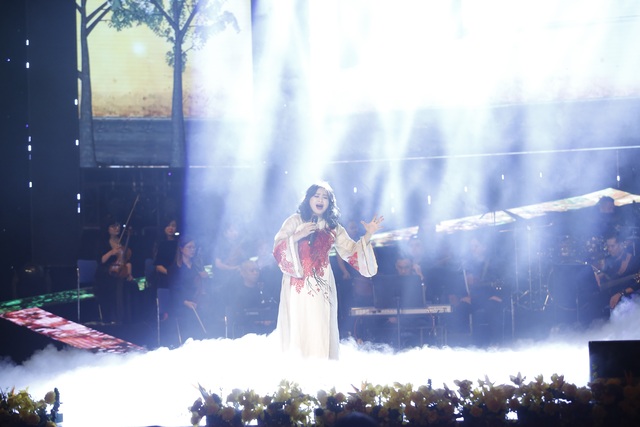 Diva Thanh Lam khác lạ khi hát cùng Trọng Tấn, Đăng Dương, Việt Hoàn - 5 Diva Thanh Lam khác lạ khi hát cùng Trọng Tấn, Đăng Dương, Việt Hoàn - 5