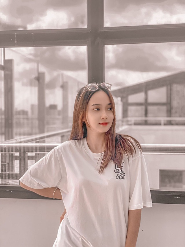Hot girl 10X xinh xắn: Hãy xem sắc đẹp như một lợi thế của mình - 6 Hot girl 10X xinh xắn: Hãy xem sắc đẹp như một lợi thế của mình - 6