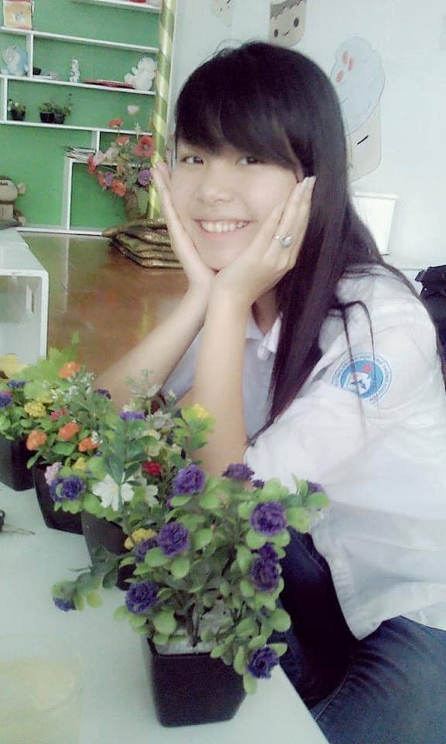 Nữ thủ khoa học ngành trinh sát gây thương nhớ với nét đẹp trong trẻo - 7 Nữ thủ khoa học ngành trinh sát gây thương nhớ với nét đẹp trong trẻo - 7