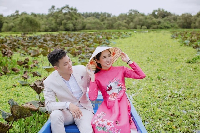 Cặp đôi 9X đi xuyên Việt chụp bộ ảnh cưới để đời - 14 Cặp đôi 9X đi xuyên Việt chụp bộ ảnh cưới để đời - 14