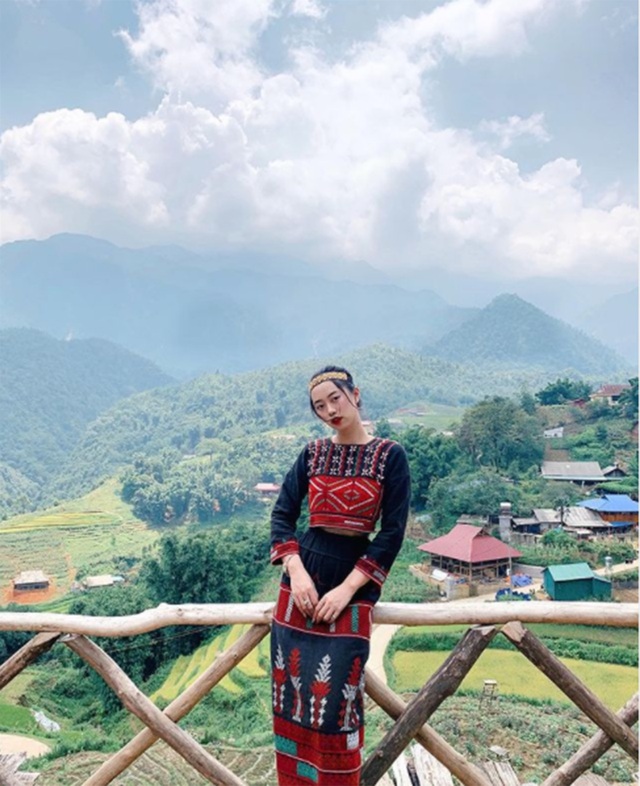 Tân Hoa khôi ĐH Thương mại từng tự ti vì chiều cao quá khổ - 7 Tân Hoa khôi ĐH Thương mại từng tự ti vì chiều cao quá khổ - 7