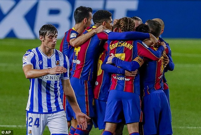 Messi im tiếng, Barcelona vẫn đánh bại đội đầu bảng Sociedad - 9 Messi im tiếng, Barcelona vẫn đánh bại đội đầu bảng Sociedad - 9