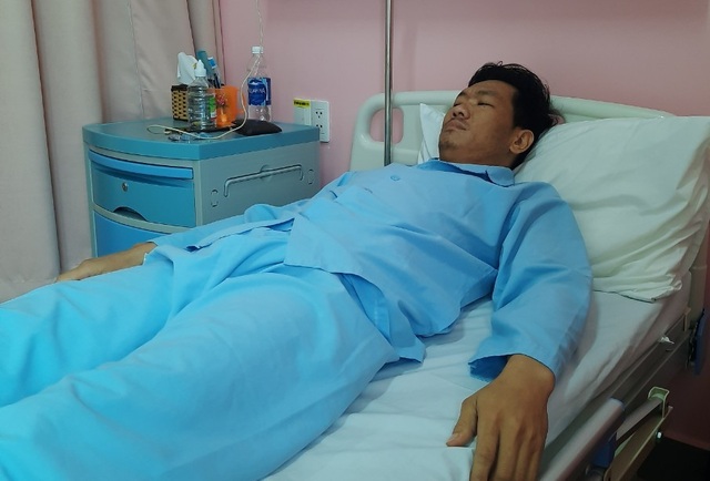 Xót xa cảnh thầy giáo dạy nghề 3 năm trời chống chọi căn bệnh suy thận! - 4 Xót xa cảnh thầy giáo dạy nghề 3 năm trời chống chọi căn bệnh suy thận! - 4