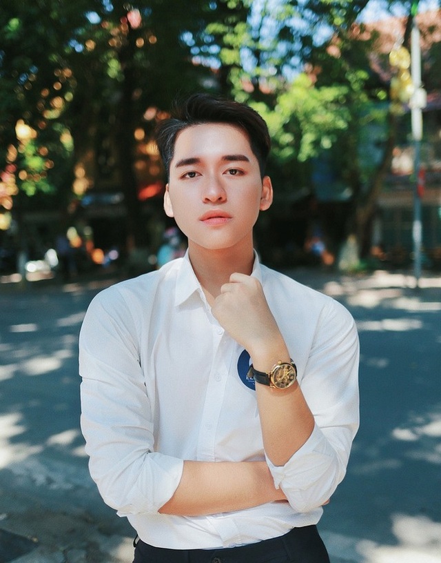 Gặp gỡ tân Á vương điển trai, đa tài của Học viện công chúa - 3