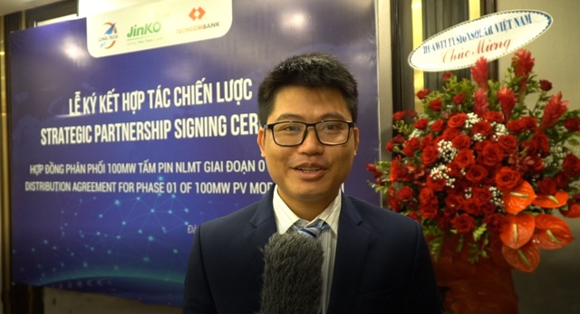 Jinko Solar và Long Tech ký thỏa thuận 100MW tấm năng lượng mặt trời - 2 Jinko Solar và Long Tech ký thỏa thuận 100MW tấm năng lượng mặt trời - 2
