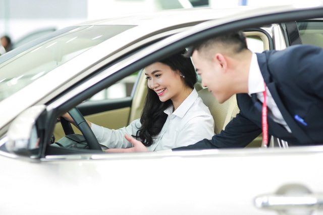 Toyota triển khai chiến dịch nâng tầm văn hóa phục vụ khách hàng - 3 Toyota triển khai chiến dịch nâng tầm văn hóa phục vụ khách hàng - 3