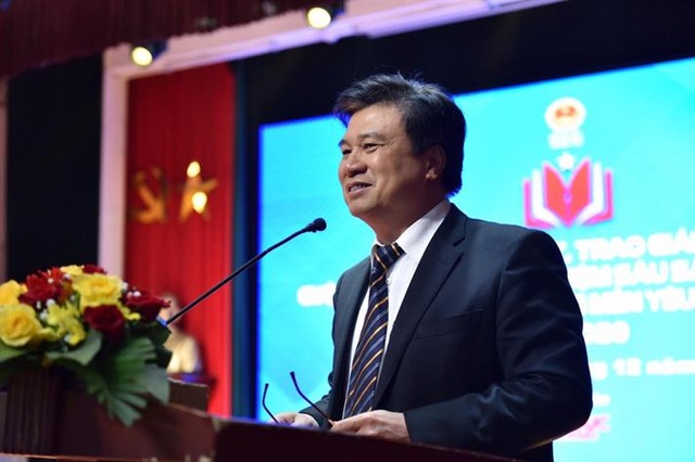 Trao giải thi viết Những kỷ niệm sâu sắc về thầy cô và mái trường mến yêu - 1 Trao giải thi viết Những kỷ niệm sâu sắc về thầy cô và mái trường mến yêu - 1