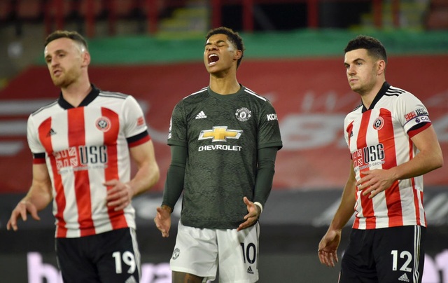 Những khoảnh khắc Man Utd vượt ải Bramall Lane thành công - 9 Những khoảnh khắc Man Utd vượt ải Bramall Lane thành công - 9