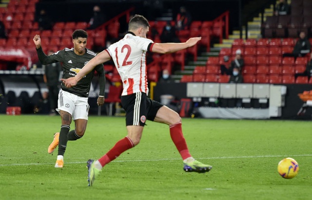 Những khoảnh khắc Man Utd vượt ải Bramall Lane thành công - 13 Những khoảnh khắc Man Utd vượt ải Bramall Lane thành công - 13