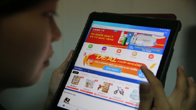 Khó khăn vì Covid-19, người Việt vẫn mạnh tay mua sắm online dịp cuối năm - 2