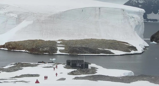 Hàng chục nghìn hoạt động địa chấn bất thường ở Nam Cực - 1