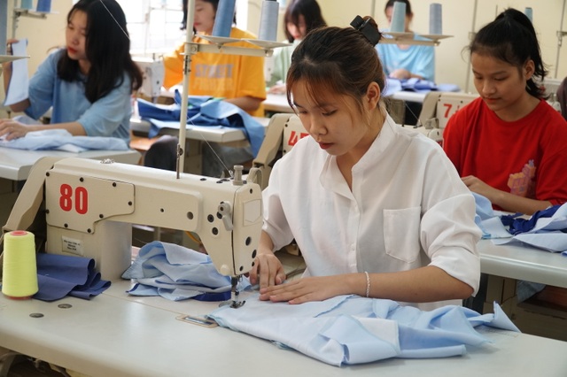 Nghệ An: Nhiều chính sách hỗ trợ đồng bào dân tộc thiểu số học nghề - 1 Nghệ An: Nhiều chính sách hỗ trợ đồng bào dân tộc thiểu số học nghề - 1