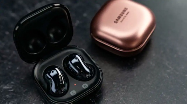 Đọ Galaxy Buds Live với AirPods Pro: Thiết kế lạ, dung lượng pin lâu hơn - 5