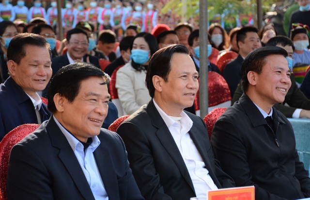 Thanh Hóa: Lễ kết nghĩa Chi bộ các vấn đề xã hội và Đảng bộ xã Mỹ Tân - 3 Thanh Hóa: Lễ kết nghĩa Chi bộ các vấn đề xã hội và Đảng bộ xã Mỹ Tân - 3