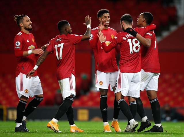 Thắng đậm Leeds, Man Utd chen chân vào top 3 Premier League - 18 Thắng đậm Leeds, Man Utd chen chân vào top 3 Premier League - 18