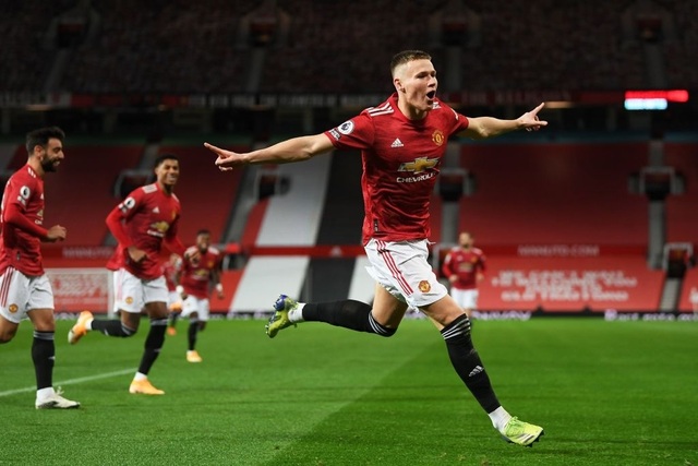 Thắng đậm Leeds, Man Utd chen chân vào top 3 Premier League - 3 Thắng đậm Leeds, Man Utd chen chân vào top 3 Premier League - 3