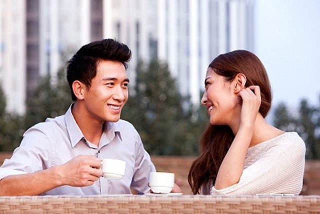 Nhờ bạn trai thanh toán tiền ăn, tôi hoảng hồn khi nhận giấy ghi nợ - 1 Nhờ bạn trai thanh toán tiền ăn, tôi hoảng hồn khi nhận giấy ghi nợ - 1