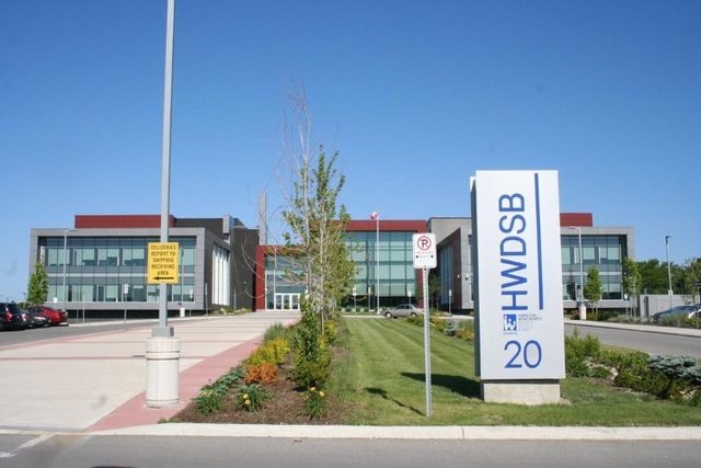Canada: Thành tích học tập của học sinh sụt giảm vì Covid-19 - 1 Canada: Thành tích học tập của học sinh sụt giảm vì Covid-19 - 1