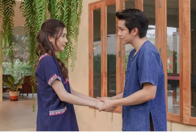 Từ hôn vì phát hiện người yêu làm trai bao, nào ngờ anh ta lạnh lùng đưa yêu cầu khó - 1 Từ hôn vì phát hiện người yêu làm trai bao, nào ngờ anh ta lạnh lùng đưa yêu cầu khó - 1