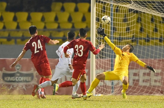 HLV Park Hang Seo đề xuất giảm ngoại binh ở V-League: Phản ứng trái chiều - 1