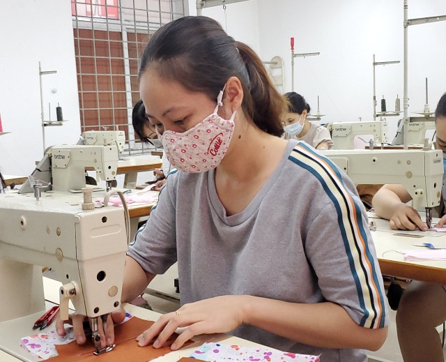 Covid-19 khiến lao động thất nghiệp đăng ký học nghề giảm 70% - 2