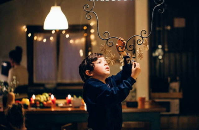 Con chị vẫn còn tin có ông già Noel thật ư? - 1 Con chị vẫn còn tin có ông già Noel thật ư? - 1