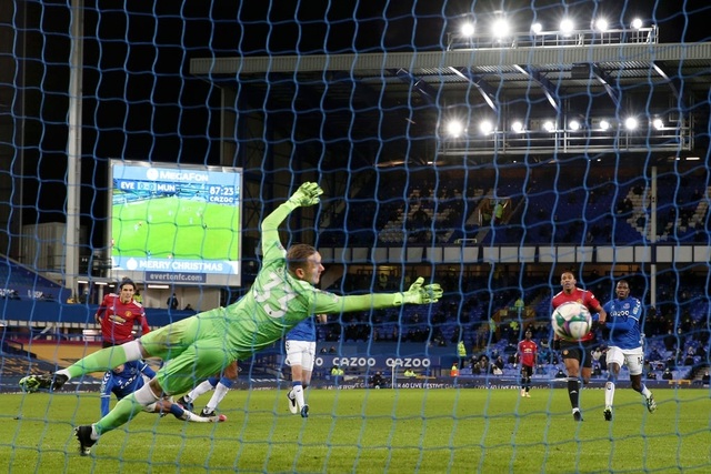 Sự tinh tế của Cavani giúp Man Utd vượt qua Everton - 11 Sự tinh tế của Cavani giúp Man Utd vượt qua Everton - 11